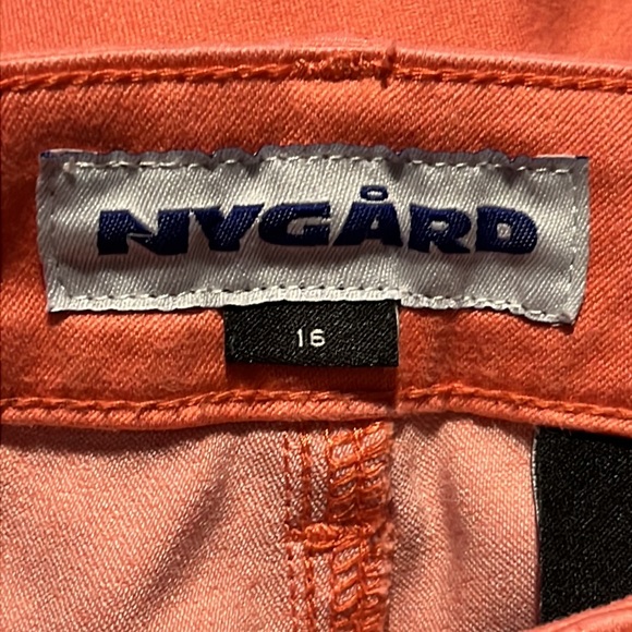 Nygard Cropped Pants, Light Orange, size 16 - Picture 2 of 7